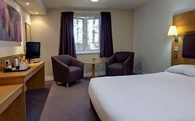 Premier Inn Epsom North 3*